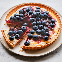 Blueberry and lemon tart